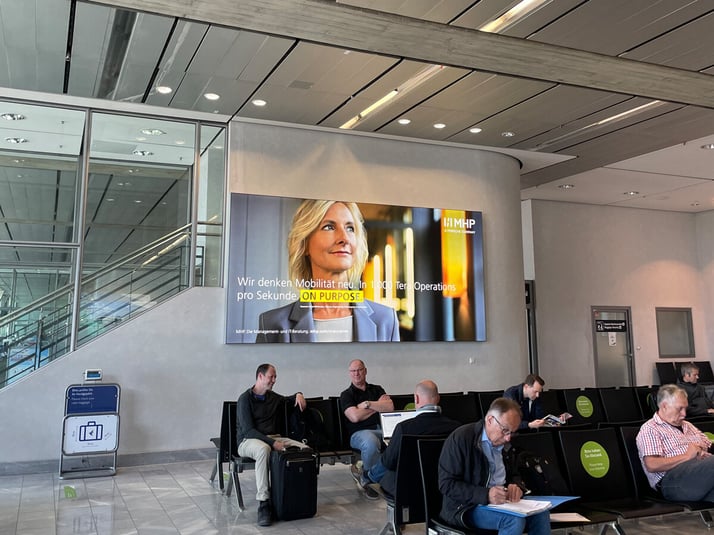 MHP_Flughafen_2_OPT